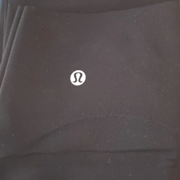 lululemon Glow UP HR Tight 25" In True Navy Size 6 - Picture 4 of 6